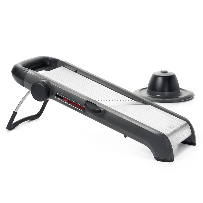 Bäst i test premiumklassen: OXO Good Grips Chef´s Mandolinjärn 2.0 - bästa mandolinen 2023