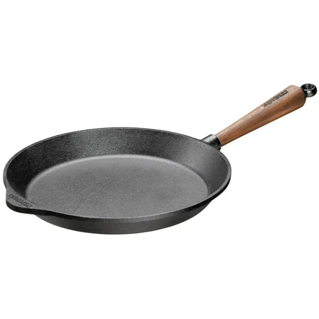 Skeppshult-Traditional-gjutjärnspanna-28-cm-bast-i-test